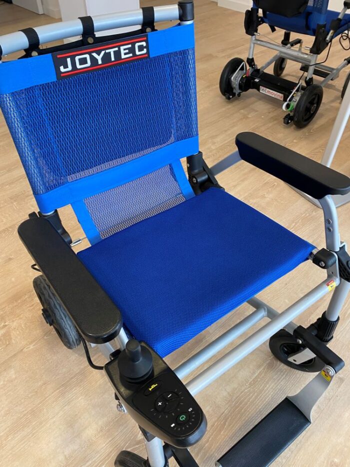 Silla de ruedas eléctrica Joytec classic azul reacondicionada - Imagen 2